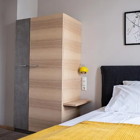 Hotel Stadthaus 3*