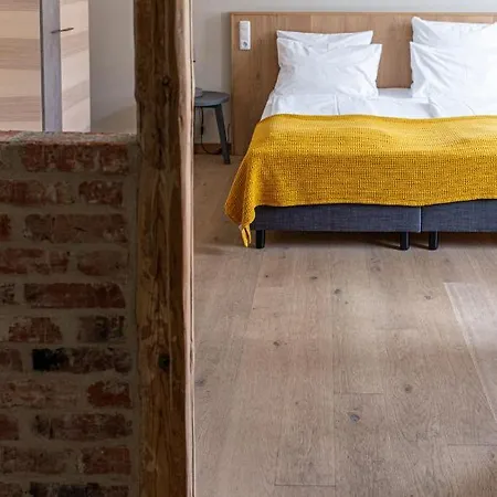 Stadthaus Hotel 3*